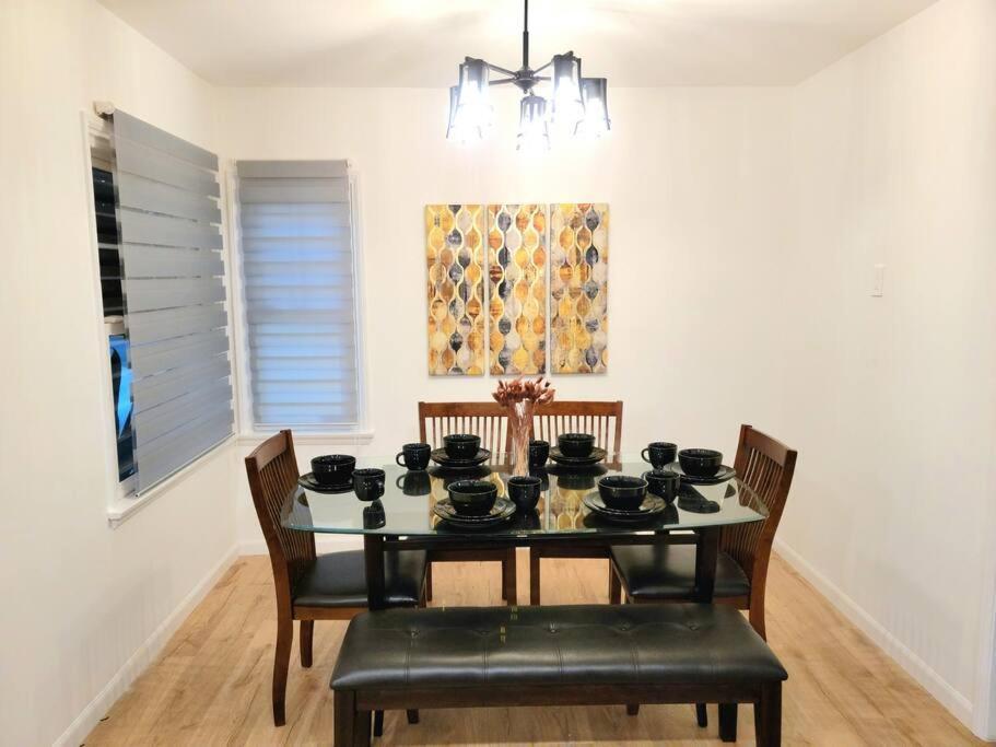 הוילה לוס אנג'לס Newly Furnished Pool House מראה חיצוני תמונה
