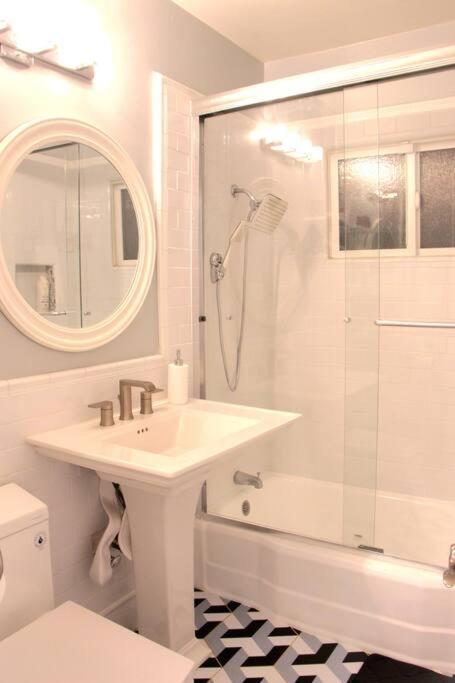 הוילה לוס אנג'לס Newly Furnished Pool House מראה חיצוני תמונה